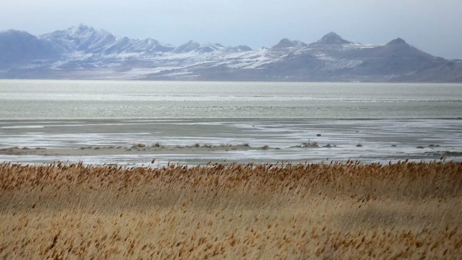 FILE: Low water levels are pictured in the Great Salt Lake near Tooele County on Wednesday, Jan. 5, 2022. (Kristin Murphy/ Deseret News)